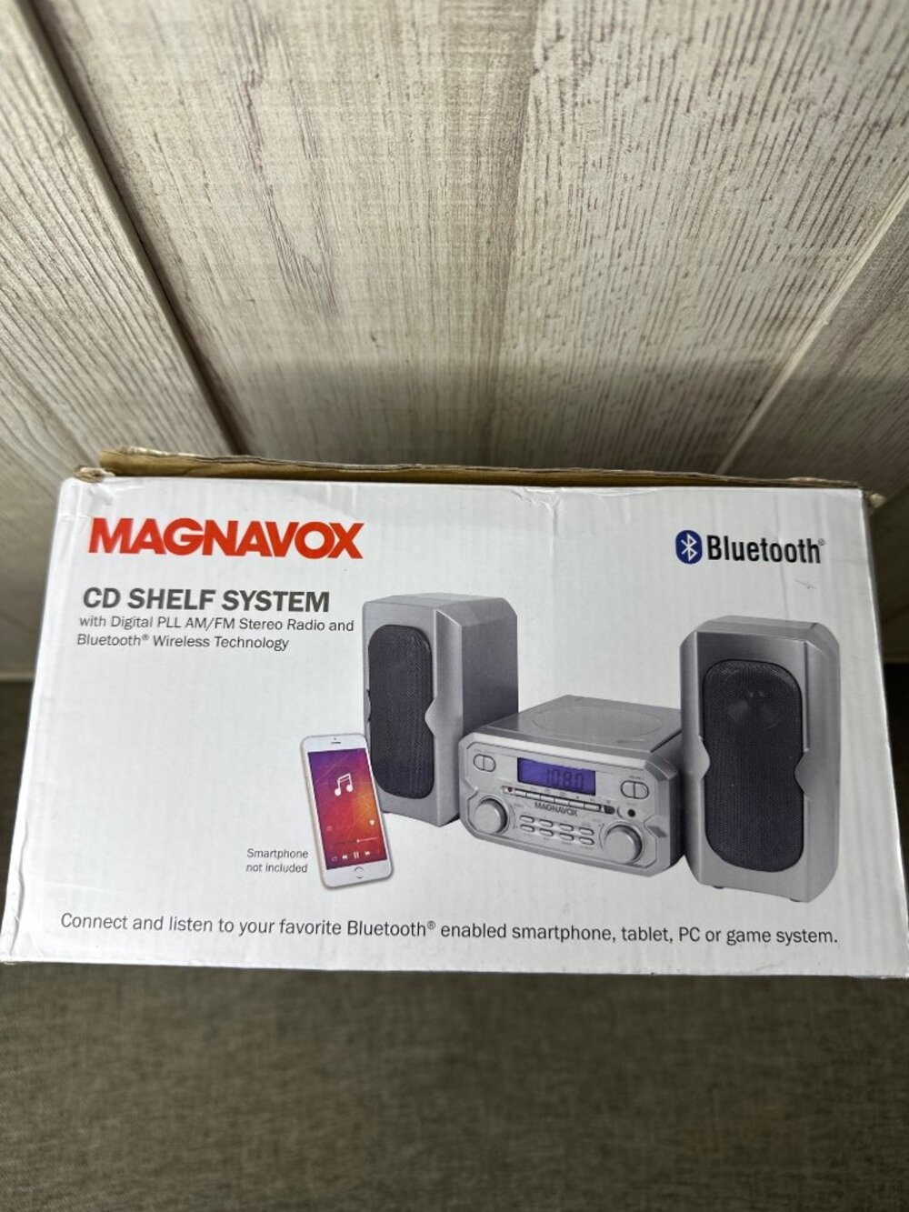 Magnavox CD Shelf System BT AM/FM Radio CD Player LCD Display & Remote Control